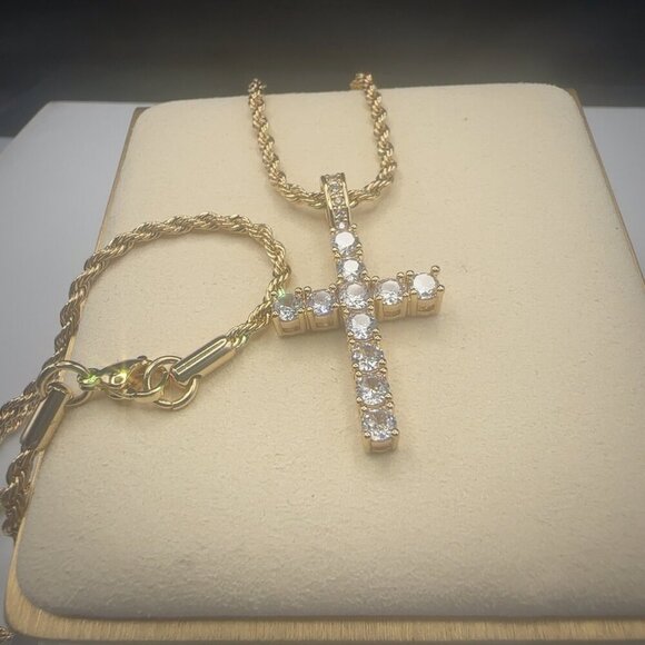 Cubic Zirconia Cross Pendant Necklace Gold Plate Stainless Steel - Picture 4 of 9